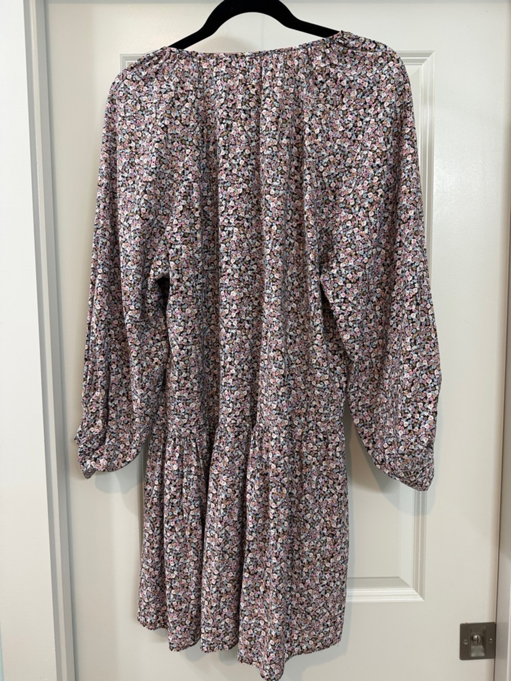 H&M Lavender Floral Tiered Babydoll Mini Dress size Small - Picture 6 of 6